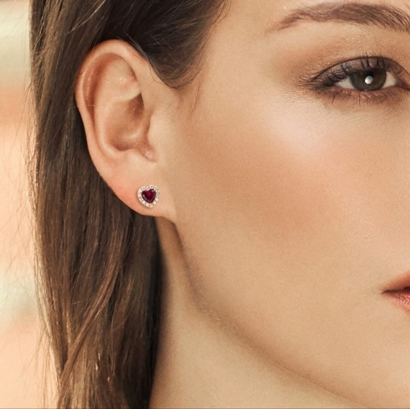 18K Yellow Gold 1.42ct Diamond Red Ruby Heart Earrings Moissanite Gift Mothers - Picture 3 of 5